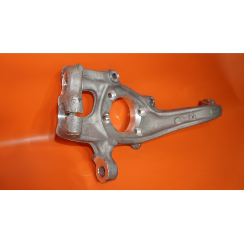 AUDI A4 KNUCKLE LEFT FRONT DRIVER 2013 2014 2015 2016 4G0 407 241 C