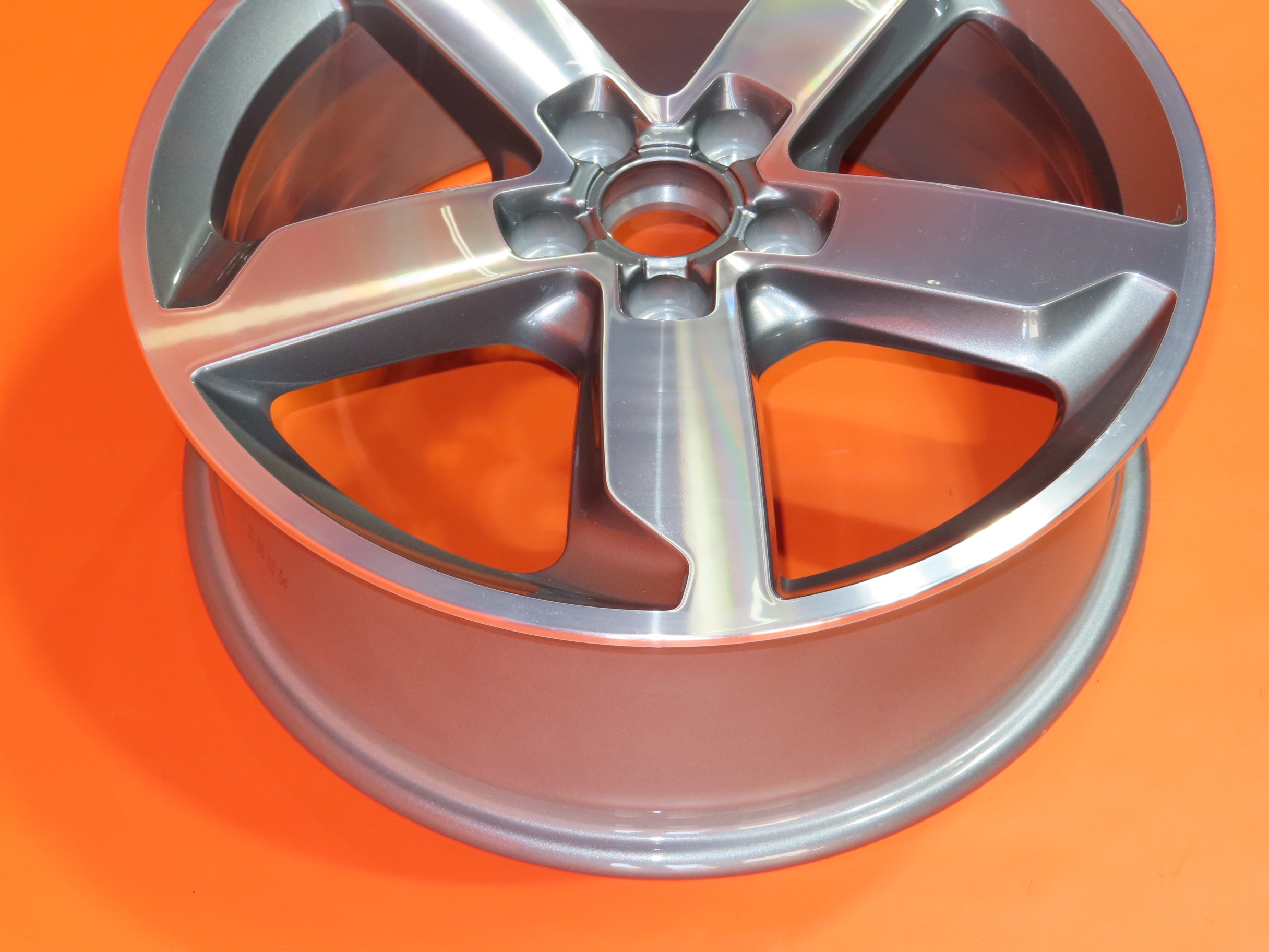 AUDI Q3 WHEEL 18" RIM 2015 2016 ALLOY 5 SPOKE 8U0 601 025 T OEM