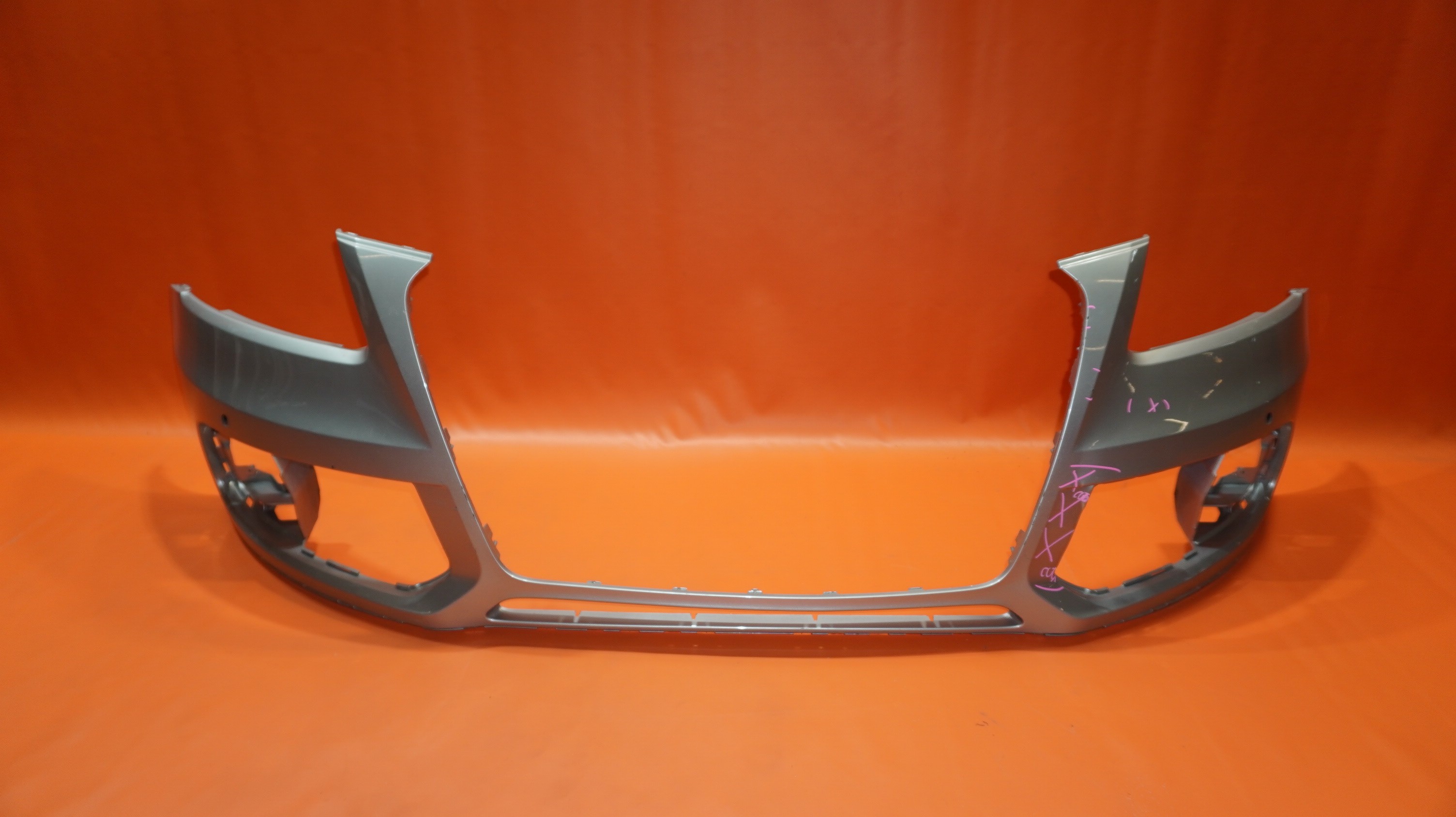 AUDI Q5 FRONT BUMPER 2013 2014 2015 GOLD SENSOR TYPE OEM 8R0 807 437