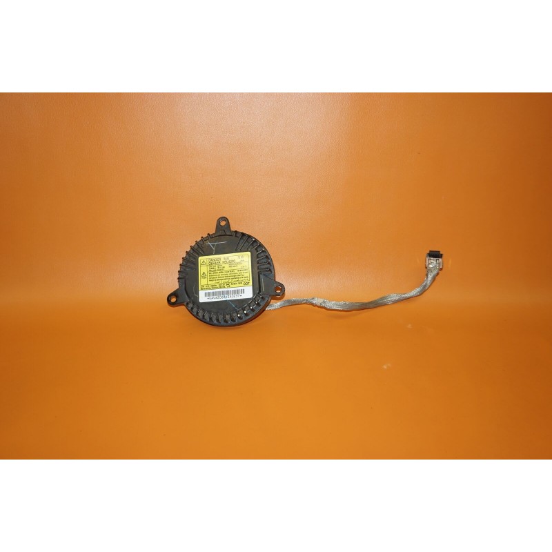 thumbnail image 2 of Realray HID Headlight Ballast Control Unit For 2010-2013 Chevrolet Camaro - 25794777, D1S/D1R 35W, DOT Certified 2 of 4