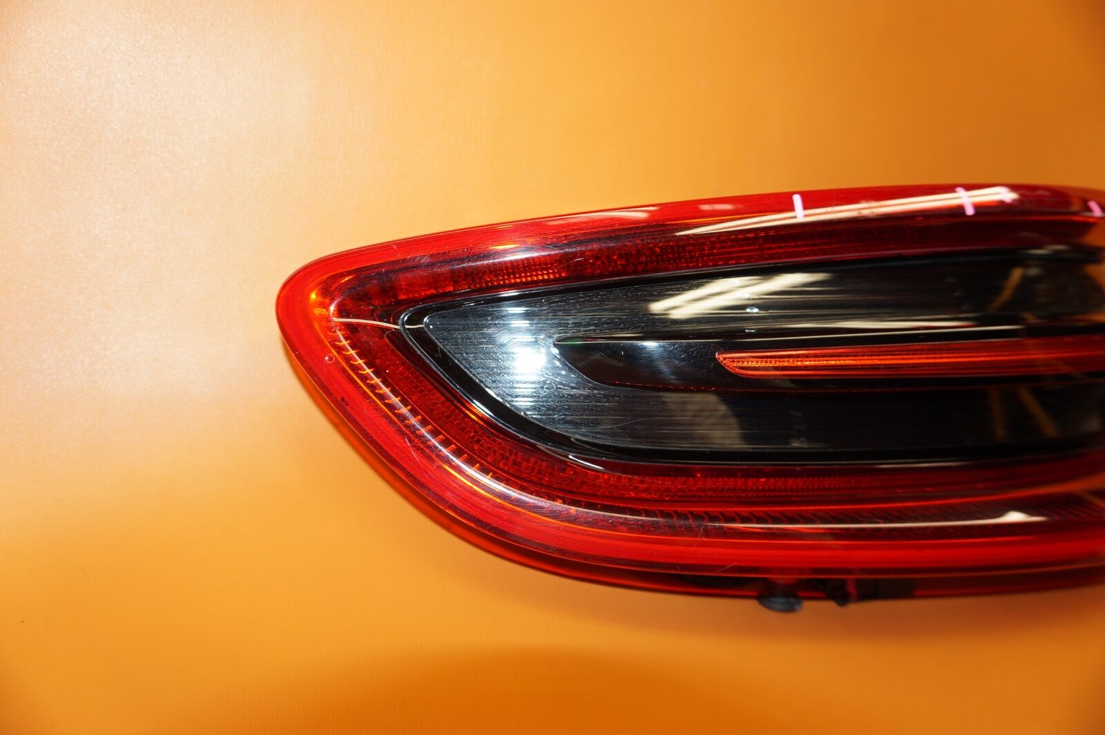PORSCHE MACAN TAIL LIGHT LEFT DRIVER 2014 2015 2016