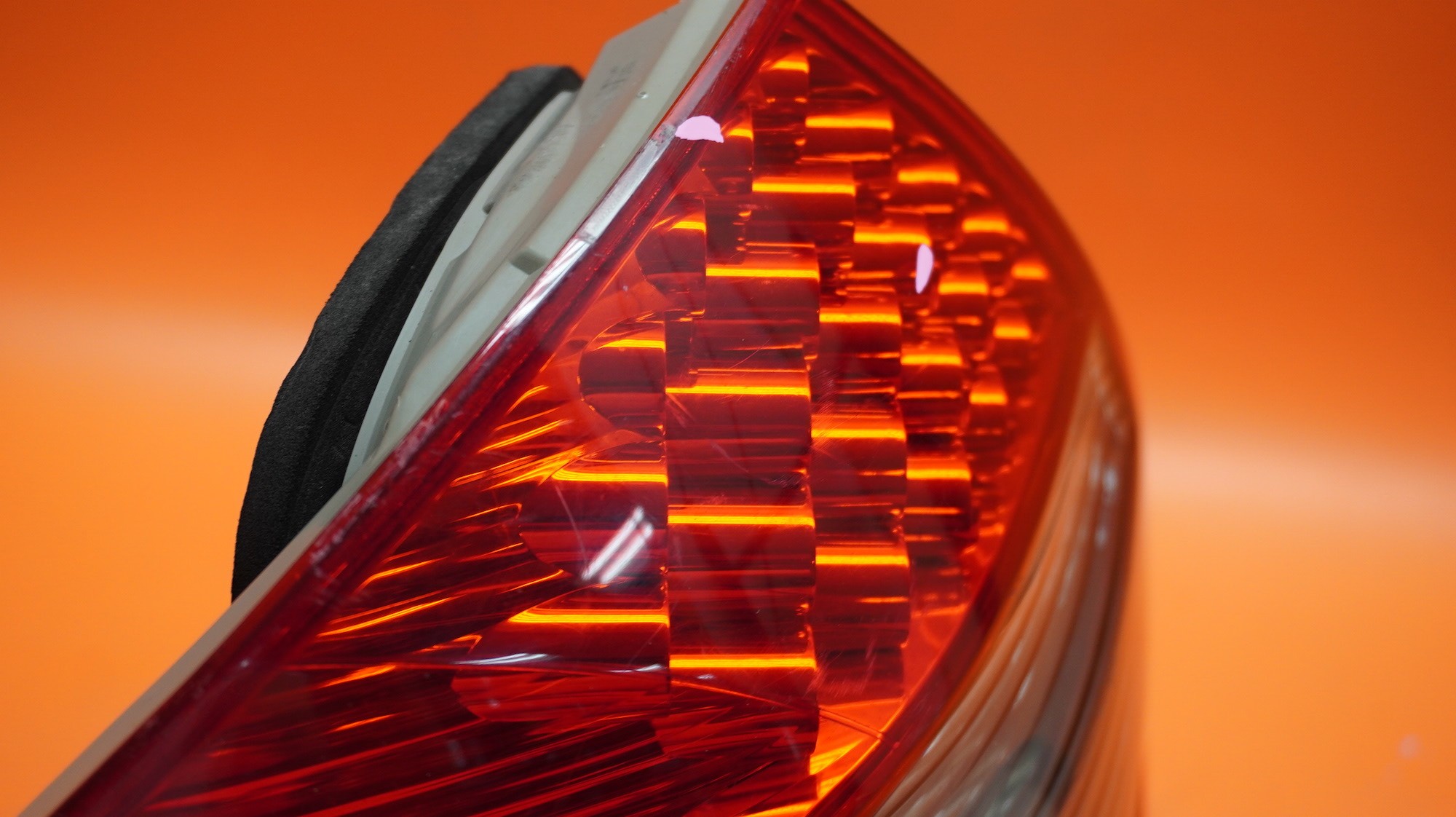 MERCEDES BENZ E350 TAIL LIGHT LEFT DRIVER 2007 2008 2009 E500