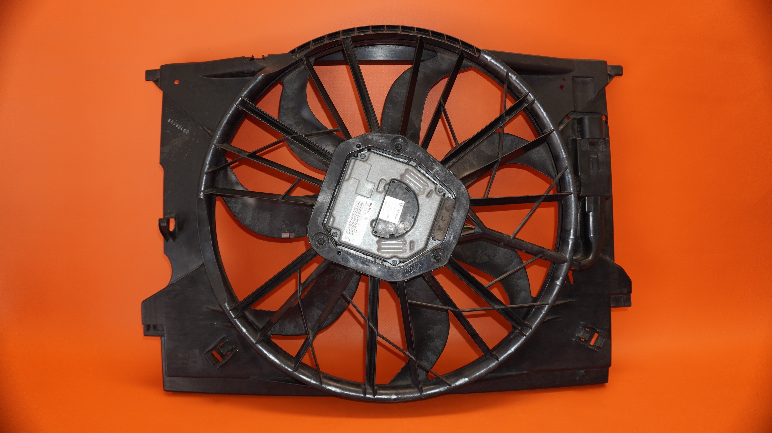 MERCEDES BENZ E350 COOLING FAN 2003 2004 2005 2006 2007 2008 2009