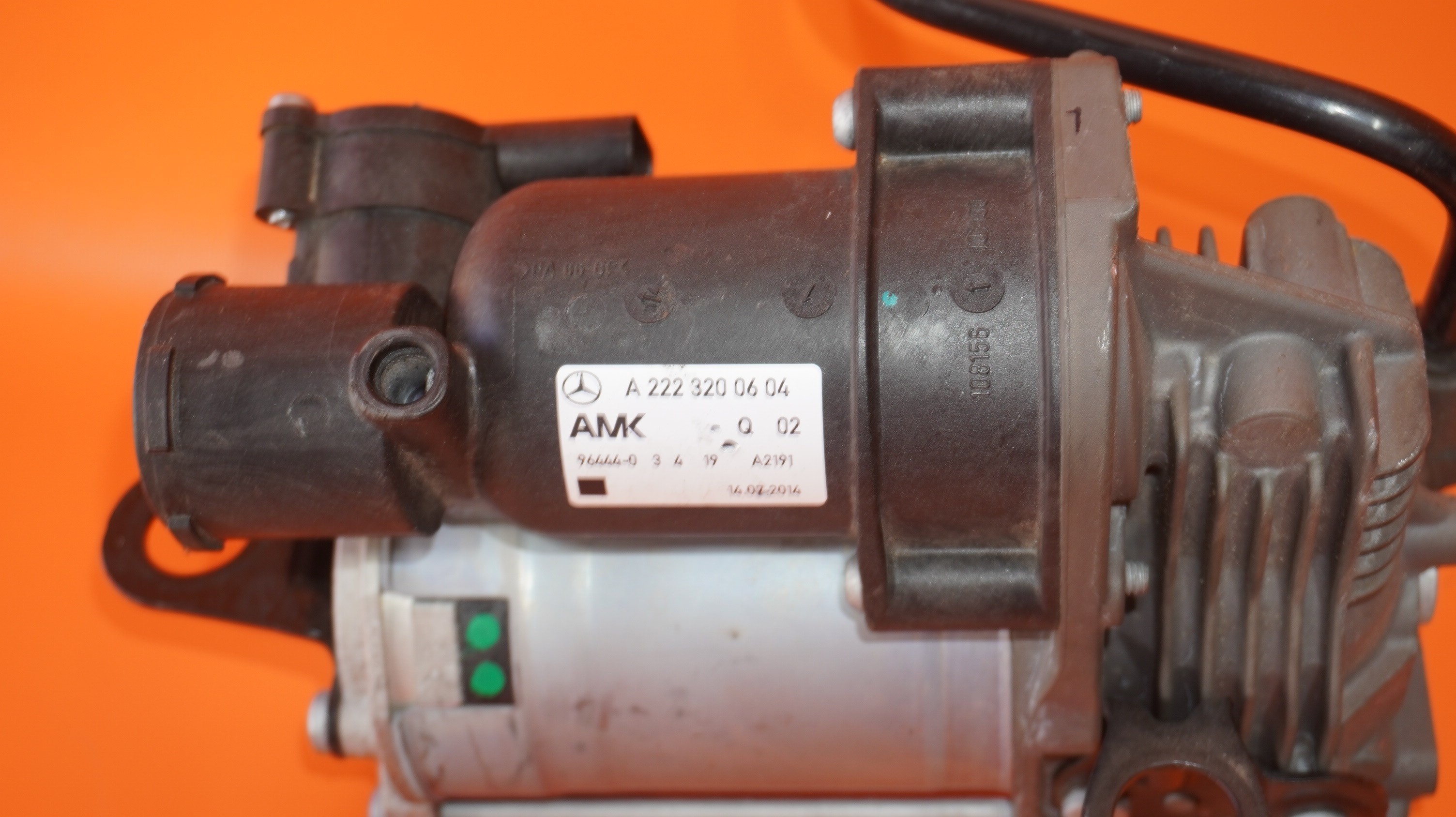 MERCEDES BENZ S550 AIR COMPRESSOR PUMP 2014 2015 2016 2017 A2223200604