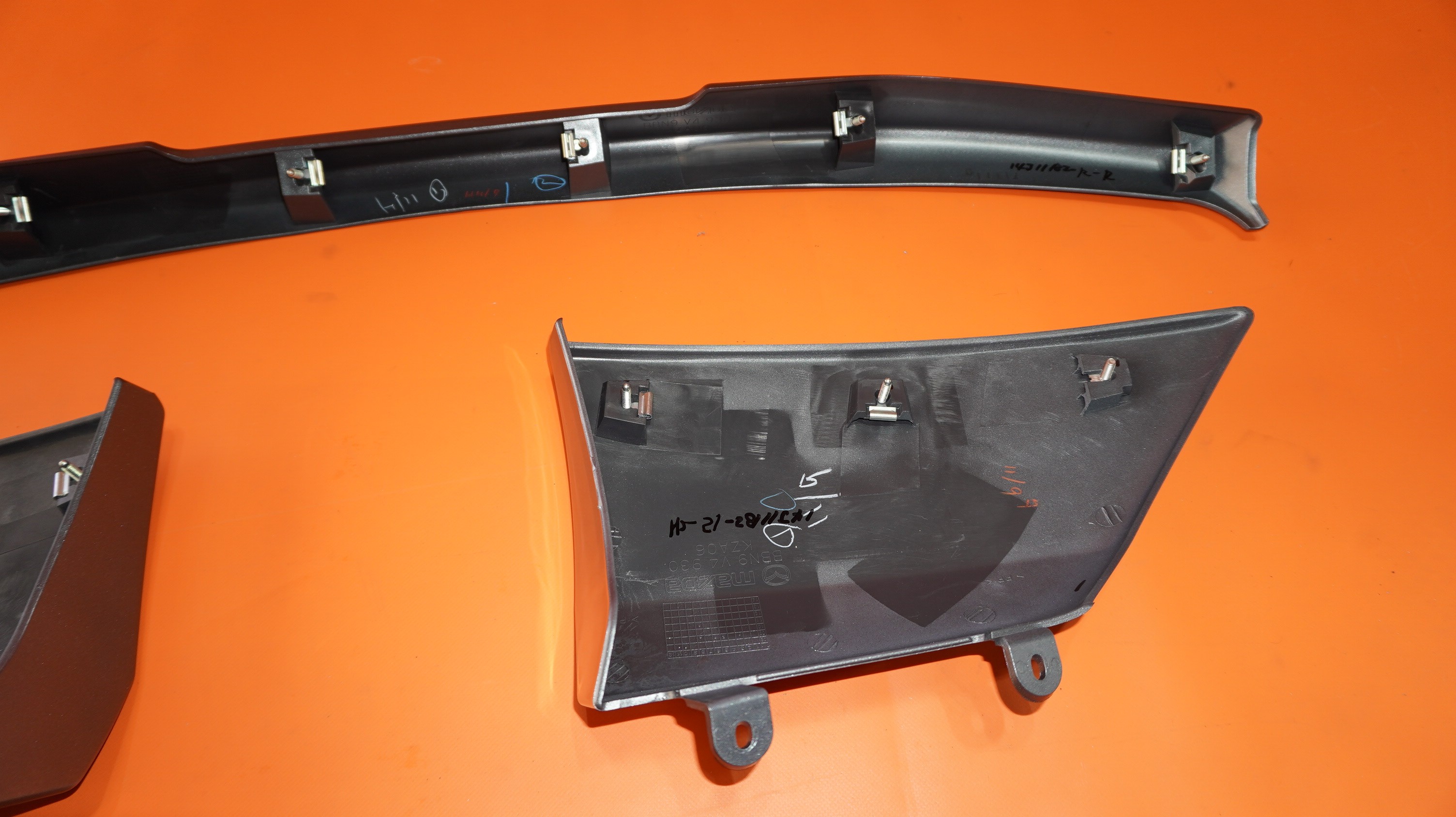 MAZDA 3 HATCHBACK REAR AERO FLARES 2010 2011 2012 2013 BBN9V493070 OEM
