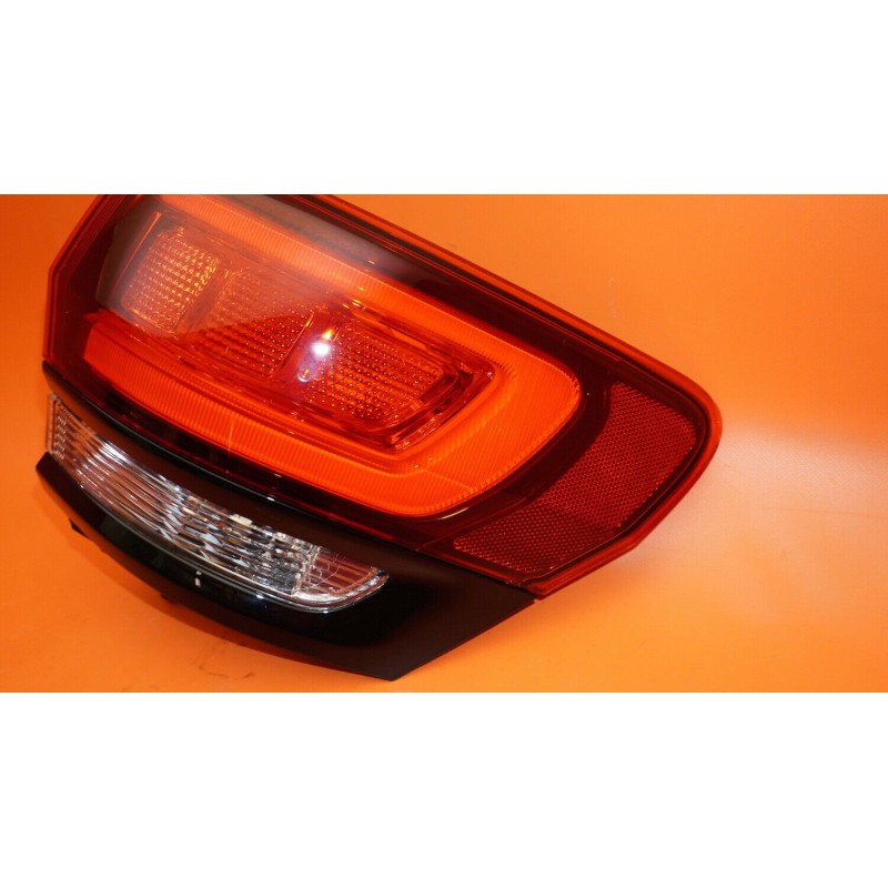 JEEP GRAND CHEROKEE SRT TAIL LIGHT RIGHT PASSENGER 2016