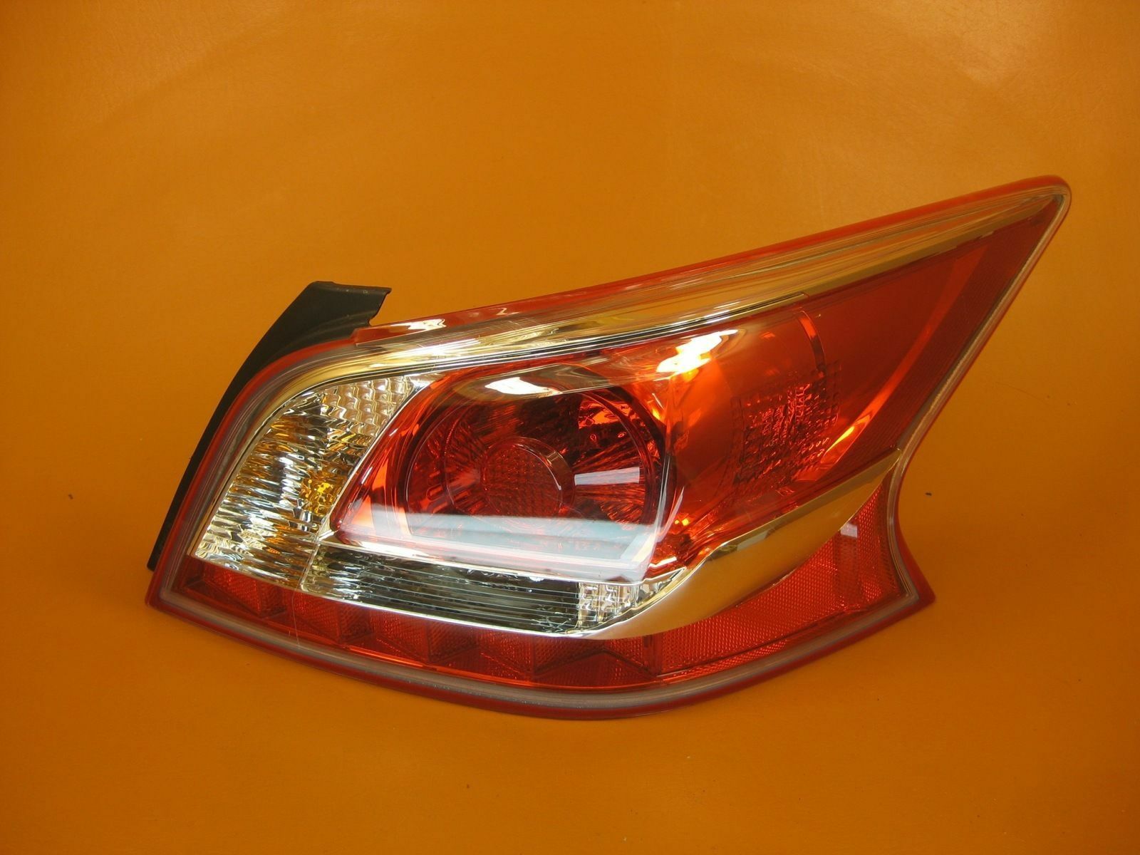 NISSAN ALTIMA TAIL LIGHT RIGHT PASSENGER 2013 2014 OEM