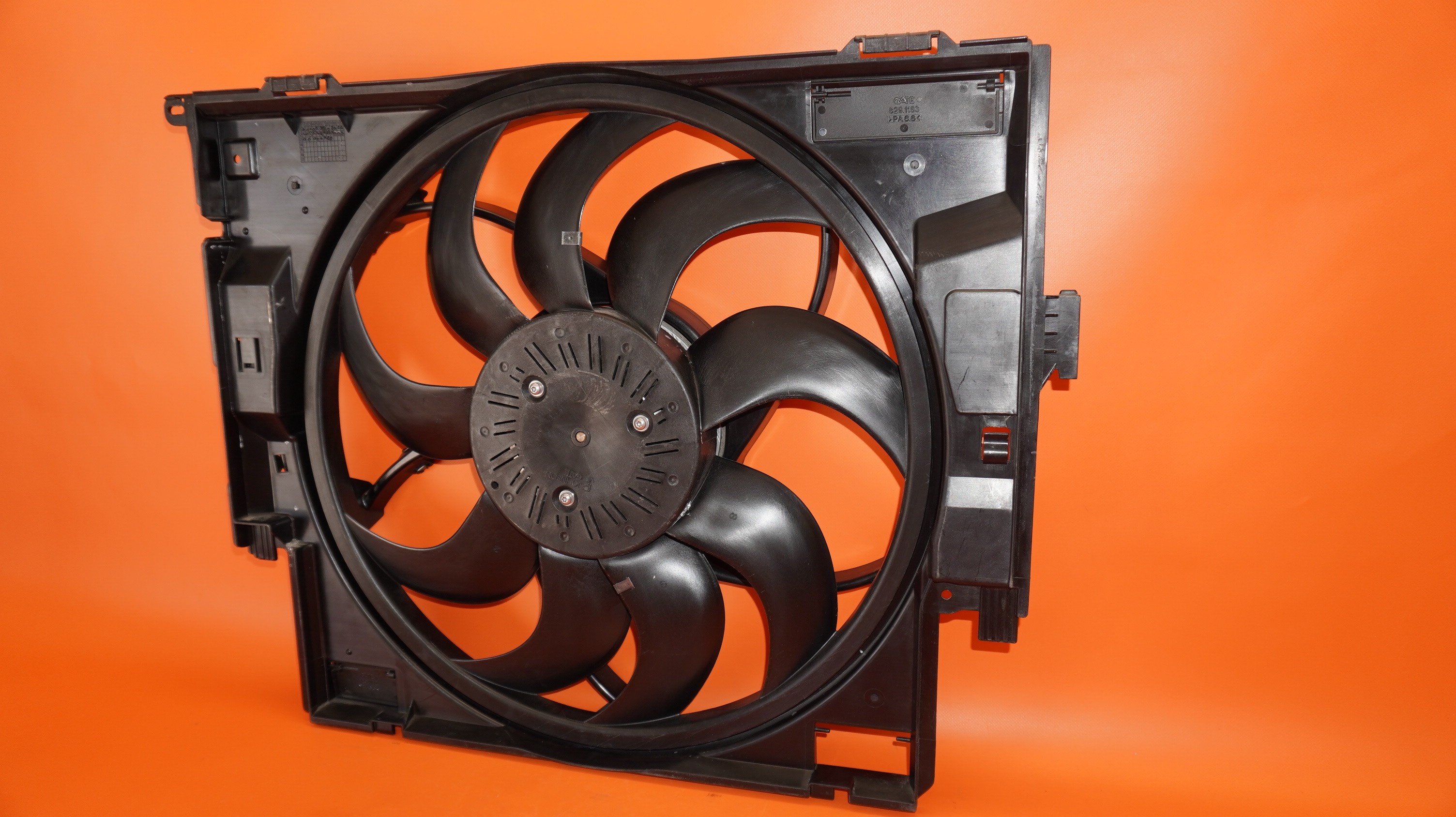 BMW 428 RADIATOR FAN 2012 2013 2014 2015 F32 17427640513 600W OEM