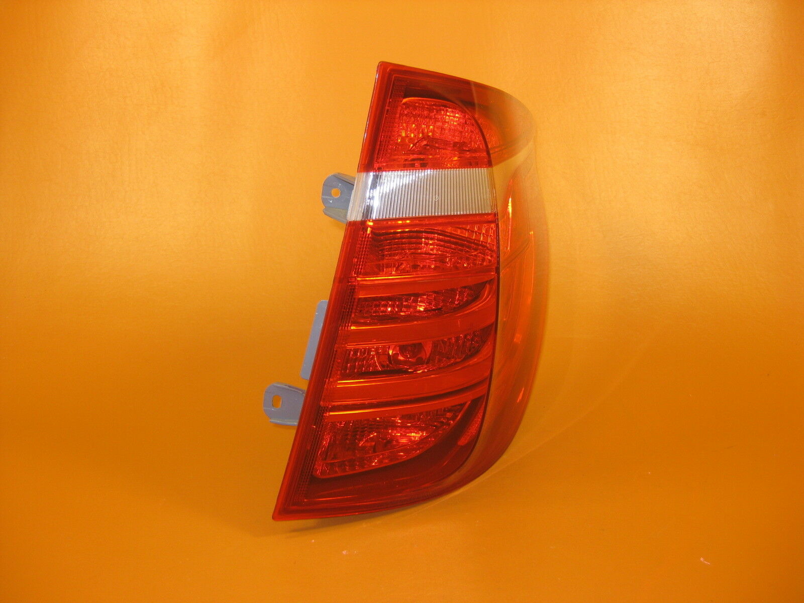 BMW X3 TAIL LIGHT RIGHT PASSENGER 2015 2016 F25 7220240 OEM