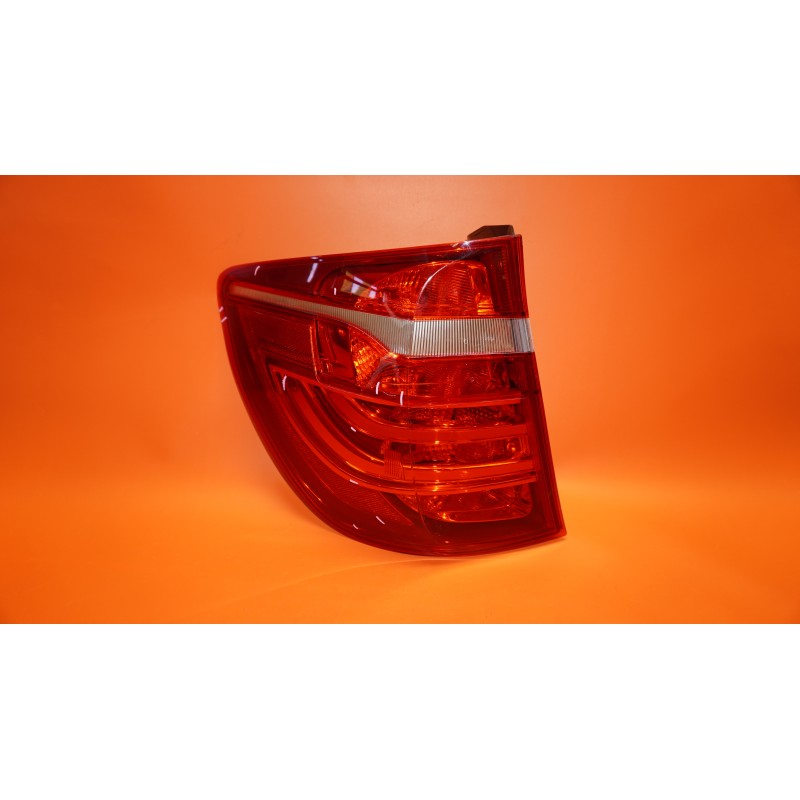BMW X3 TAIL LIGHT RIGHT PASSENGER 2015 2016 F25 7220240 OEM