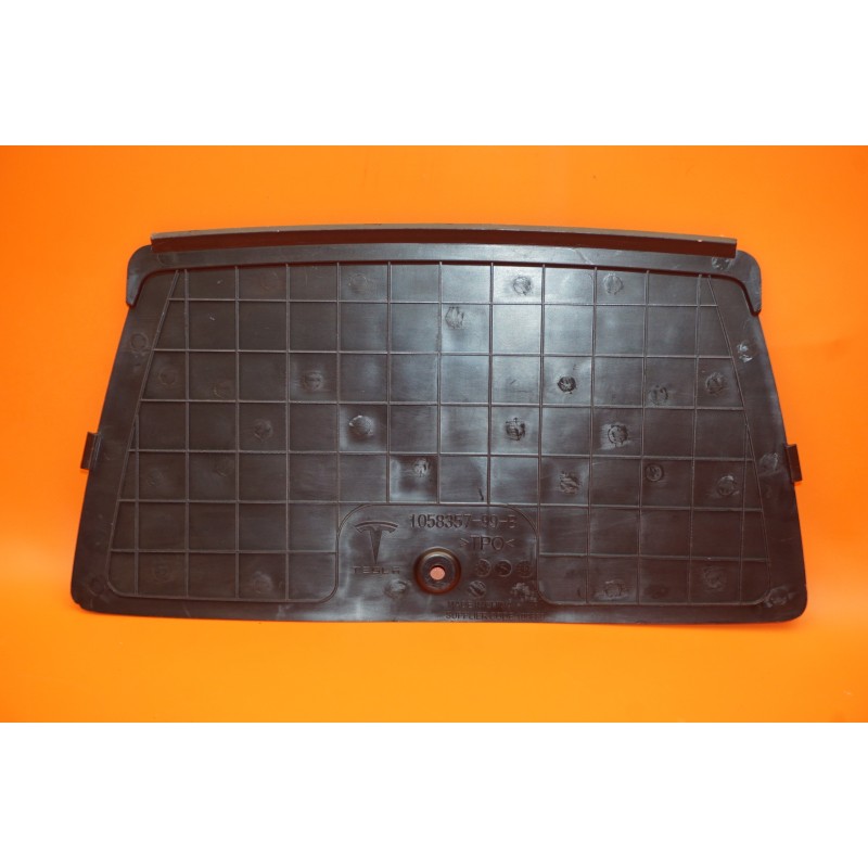 TESLA MODEL X TOW HITCH COVER 2016 2017 2018 2019 BUMPER CAP 1058357