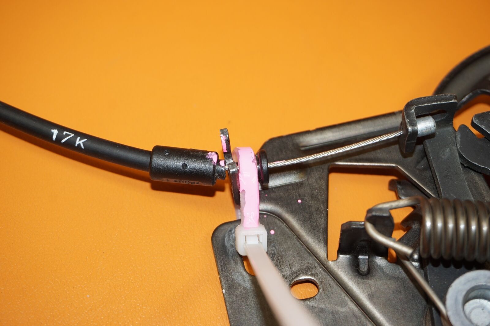 TESLA MODEL S HOOD LOCK 2012 2013 2014 2015 2016 103301100A