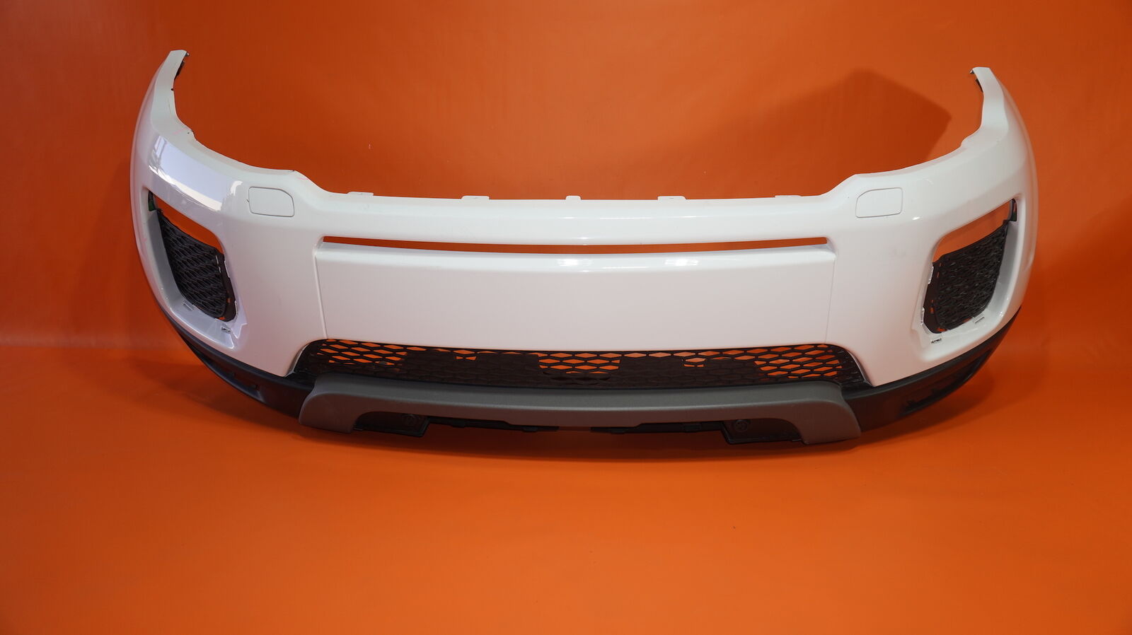RANGE ROVER EVOQUE FRONT BUMPER 2016 2017 2018