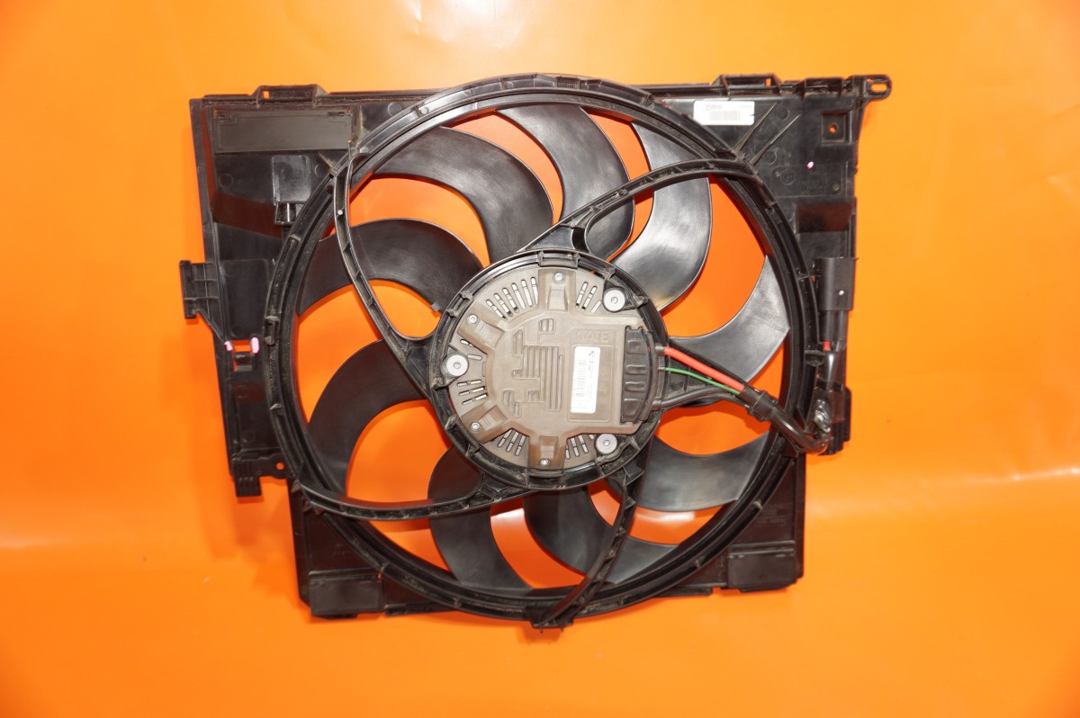 BMW 428 RADIATOR FAN 2012 2013 2014 2015 F32 600W 17427640513 OEM