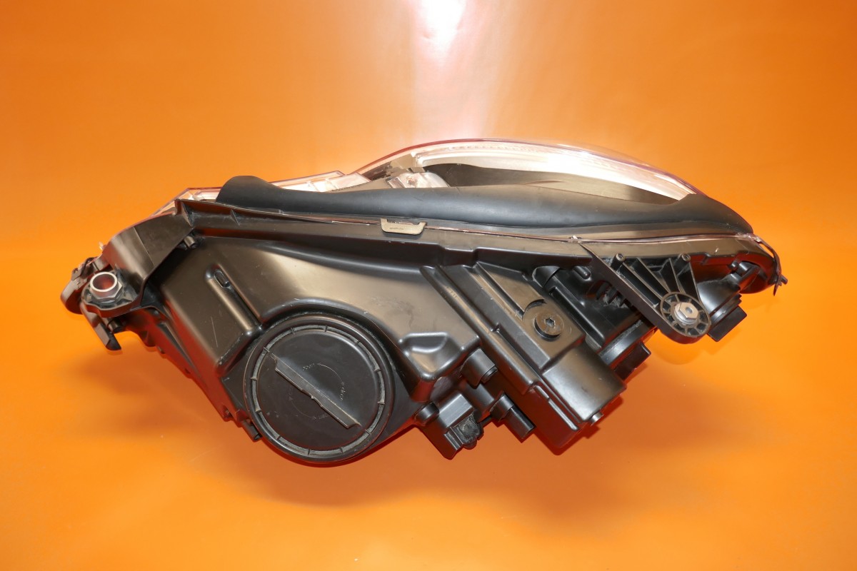 MERCEDES BENZ E350 HEADLIGHT RIGHT PASSENGER 2010 2011 2012 2013