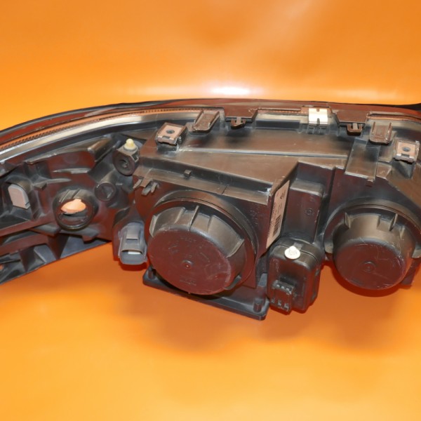 VOLVO XC70 HEADLIGHT LEFT DRIVER 2001 2002 2003 2004 XENON S60 30655954 OEM