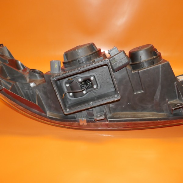 VOLVO XC70 HEADLIGHT LEFT DRIVER 2001 2002 2003 2004 XENON S60 30655954 OEM