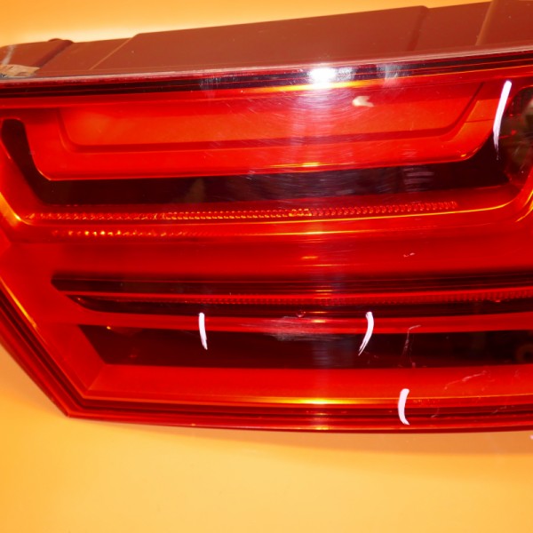 AUDI Q7 TAIL LIGHT RIGHT PASSENGER 2017 2018 2019 LED 4M0945094L OEM