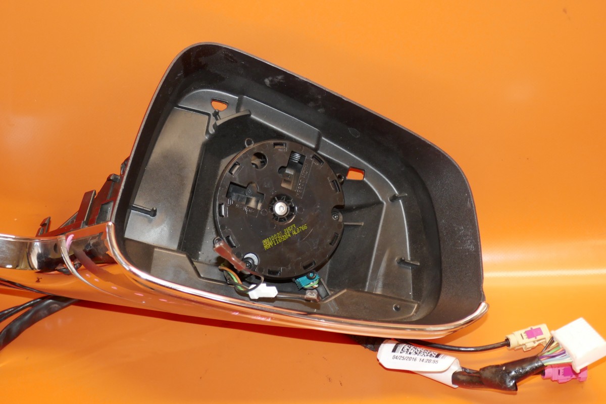 TESLA MODEL X MIRROR RIGHT PASSENGER 2016 2017 2018 2019 103518100D OEM