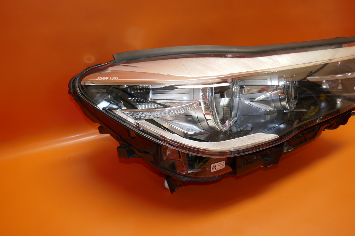 BMW 750 HEADLIGHT RIGHT PASSENGER 2016 2017 2018 2019 LED 740 7465598