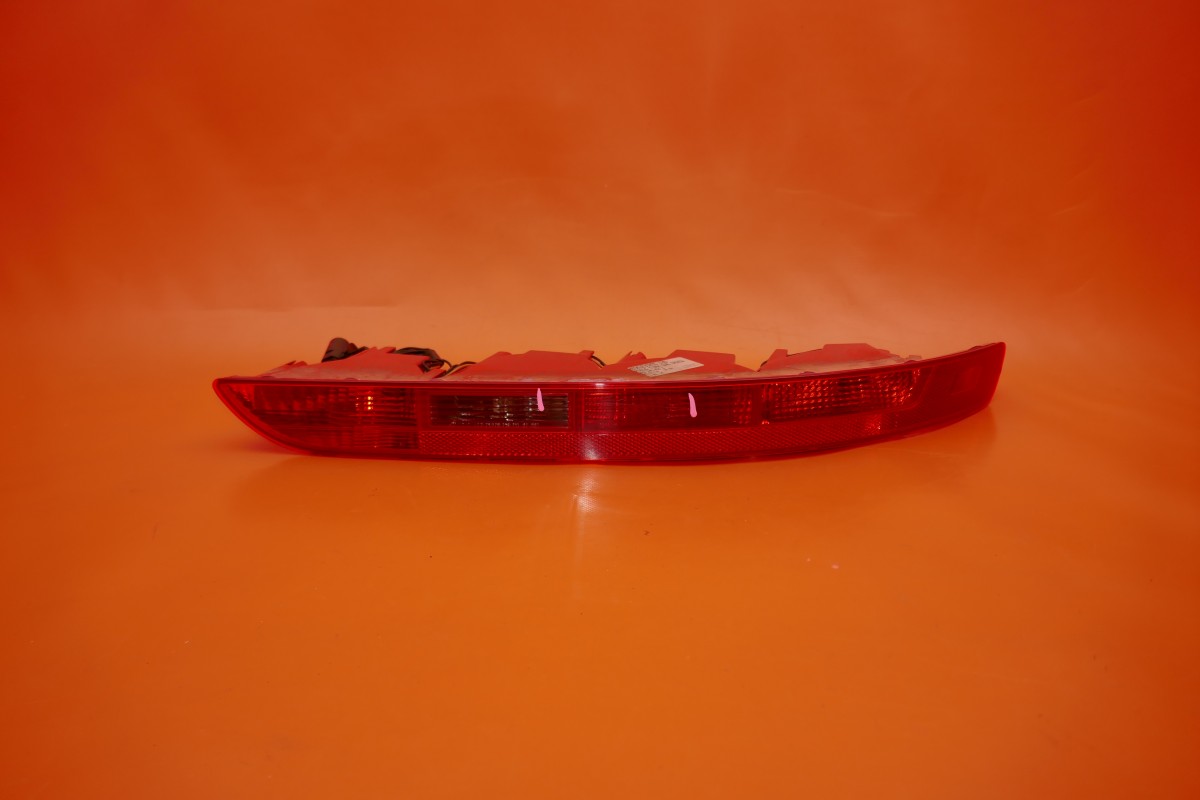 AUDI Q5 TAIL LIGHT REAR BUMPER RIGHT PASSENGER 2012 2013 2014 2015 2016