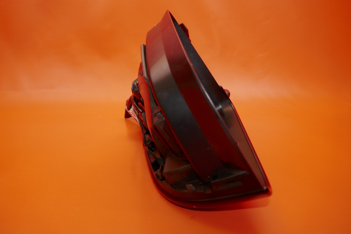 Left Side Mirror Lower Cover For Tesla Model Y 2020-2023 - OEM 8202202 Replacement, Driver Side Wing Mirror Tray Holder