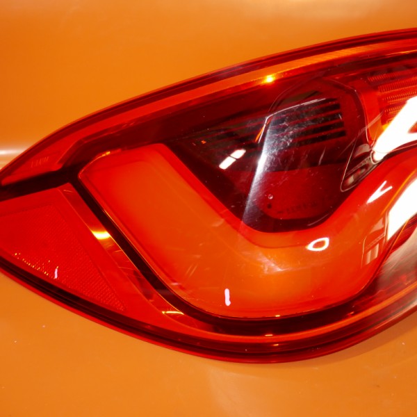 BMW X2 TAIL LIGHT LEFT DRIVER 2018 2019 2020 F03687500F LED F39 OEM