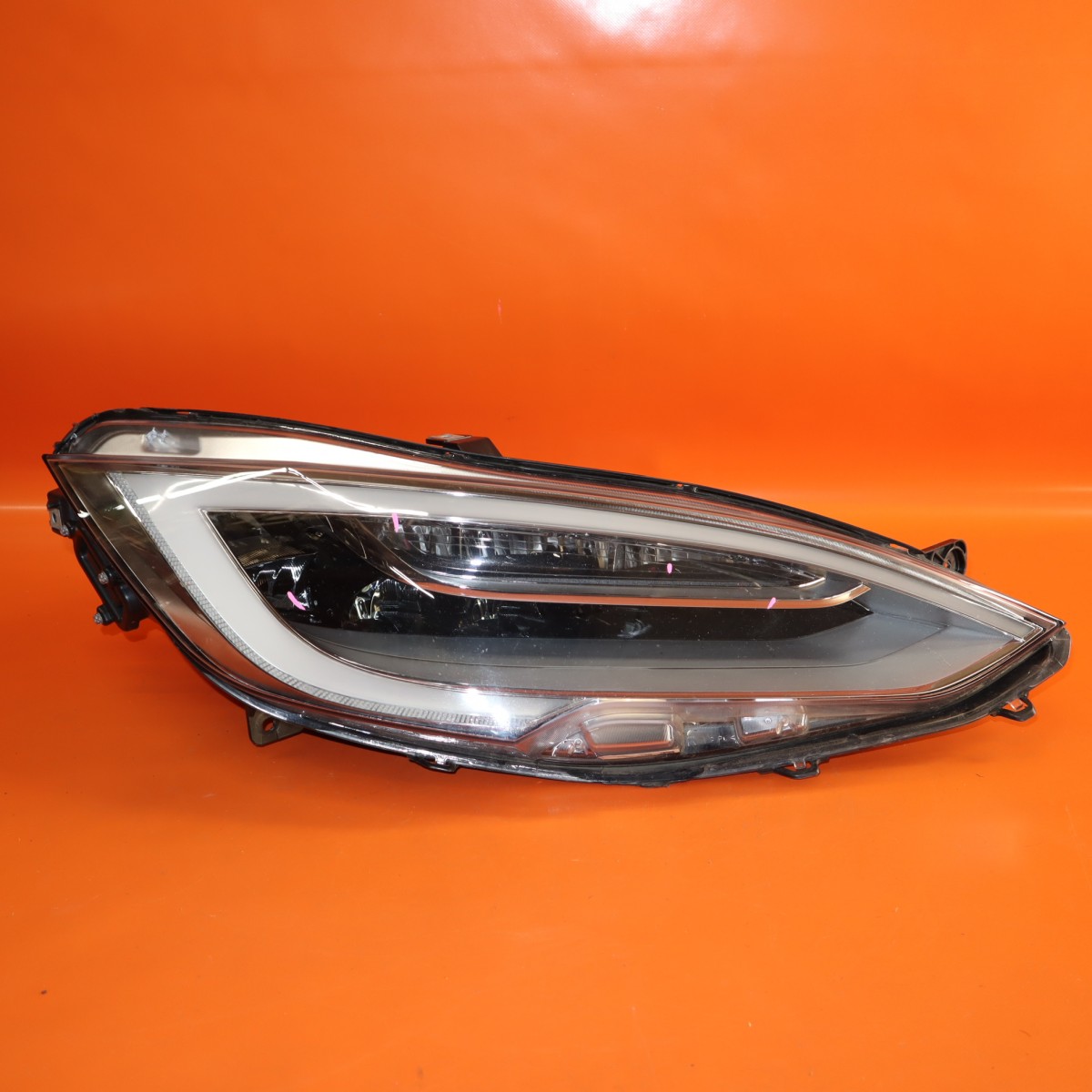TESLA MODEL S HEADLIGHT RIGHT PASSENGER 2016 2017 2018 2019 2020 2021