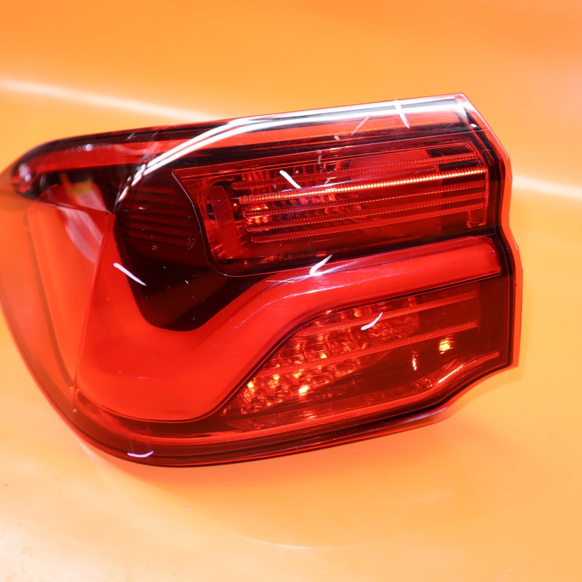 BMW X2 TAIL LIGHT LEFT DRIVER 2018 2019 2020 F03687500F LED F39 OEM