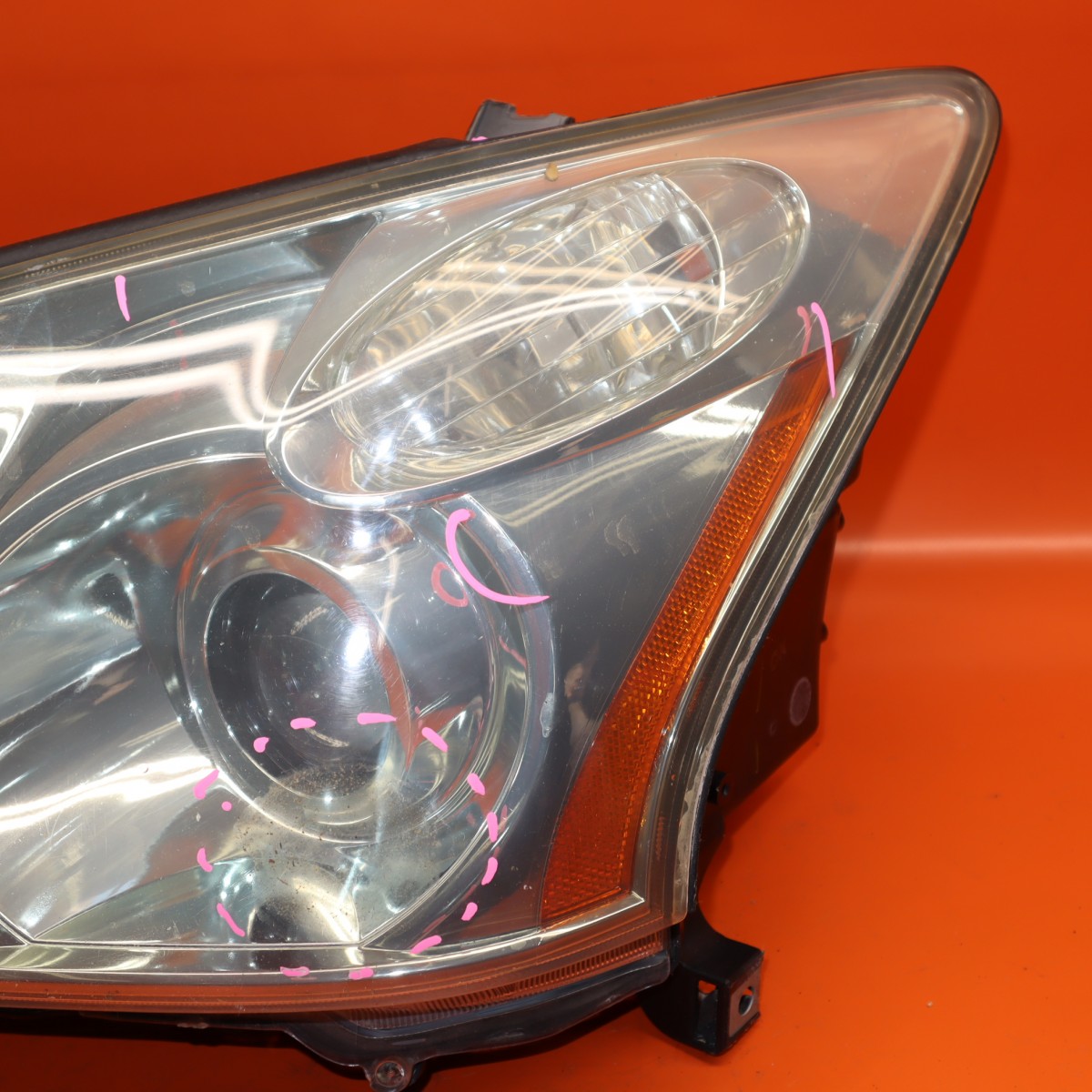 LEXUS RX350 HEADLIGHT LEFT DRIVER 2004 2005 2006 2007 2008 2009 HALOGEN