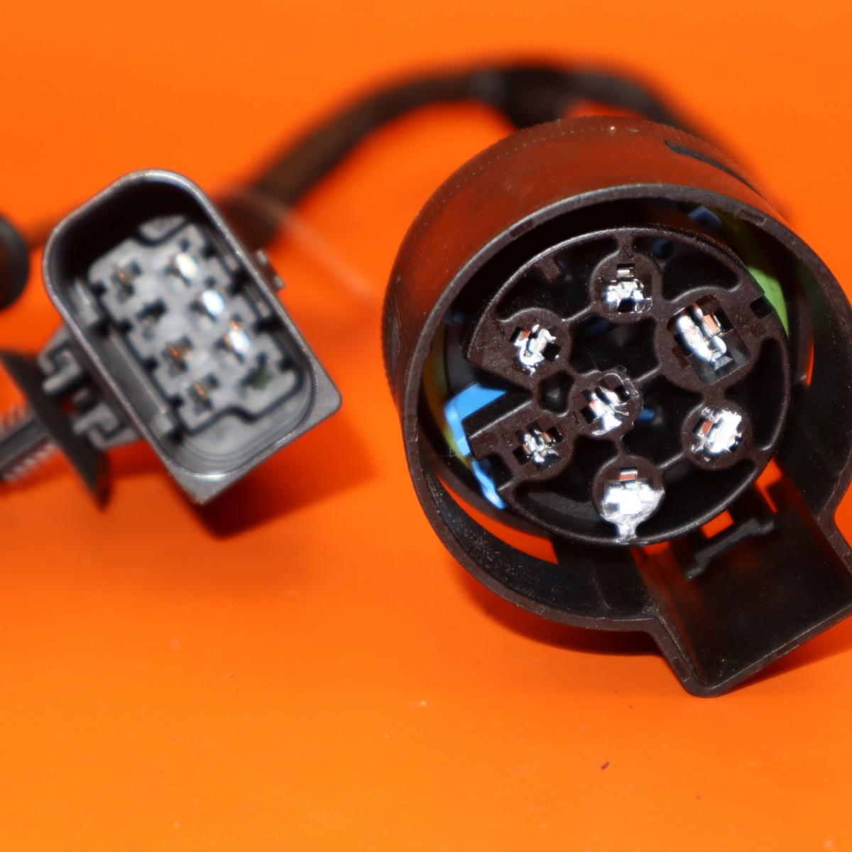 BMW X3 TRAILER HITCH CONNECTOR WIRE 2018 2019 2020 2021 61126992412 OEM