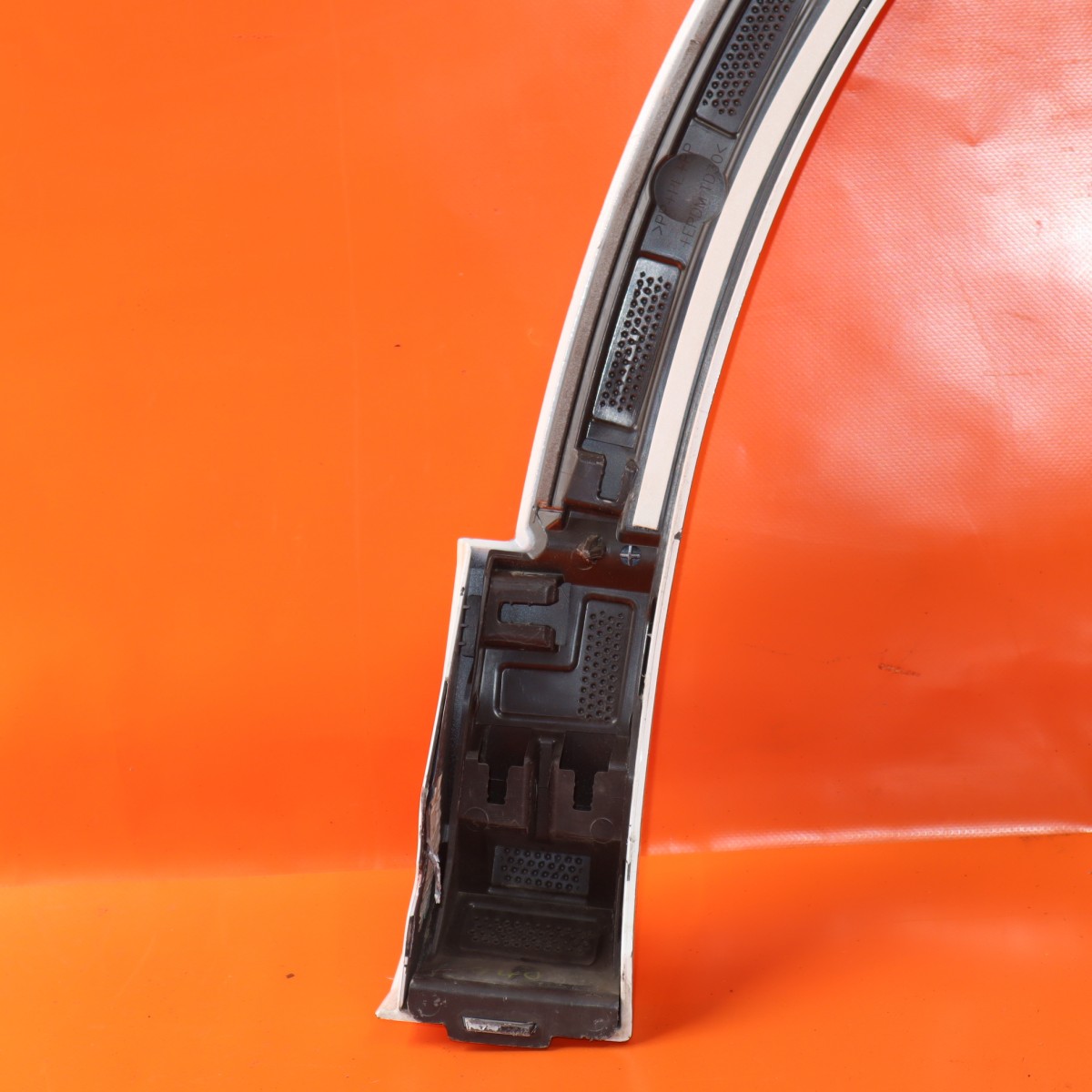 AUDI Q3 FENDER FLARE ARCH MOLDING LEFT FRONT 2019 2020 83A 853 717 A OEM