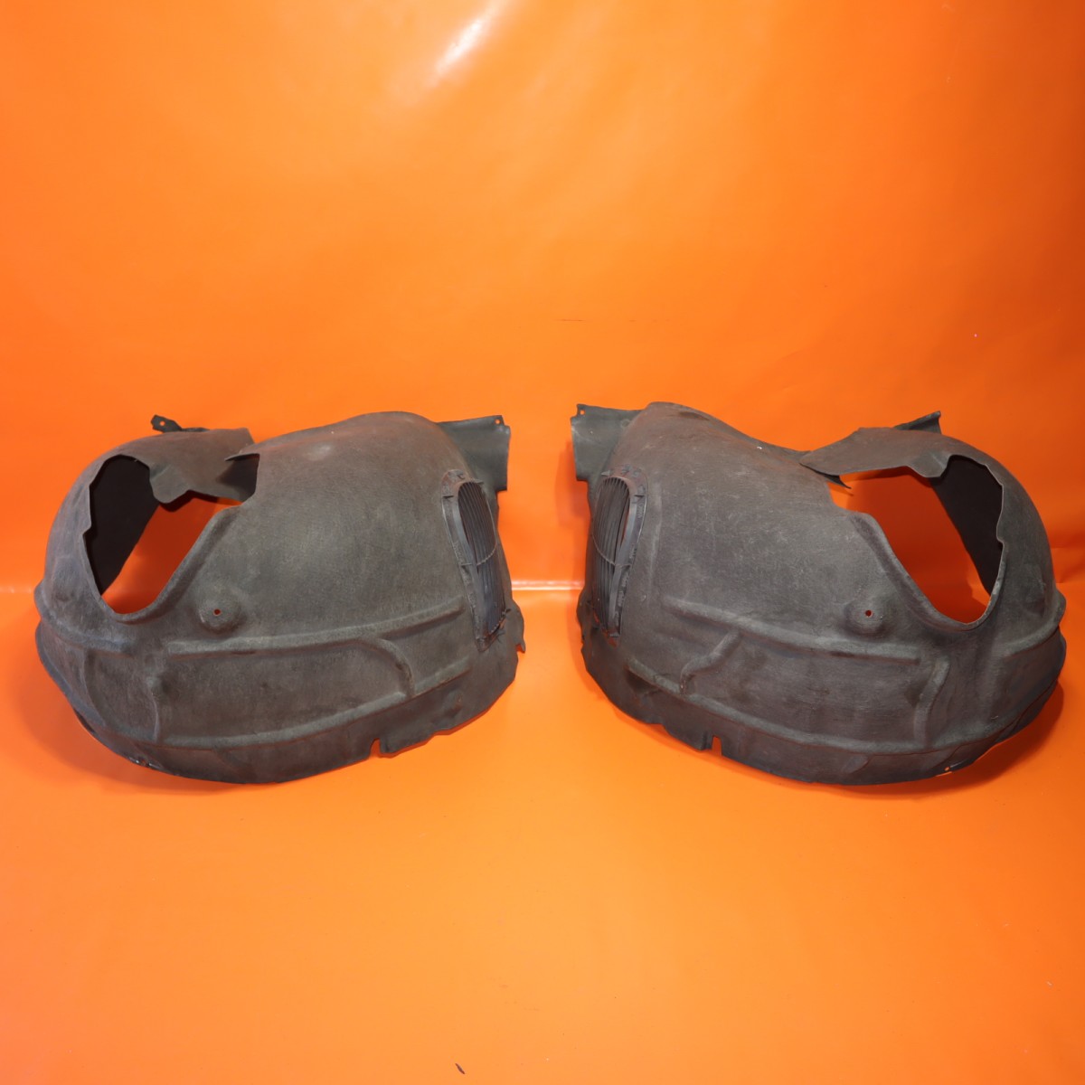 FENDER LINER LEFT RIGHT OEM