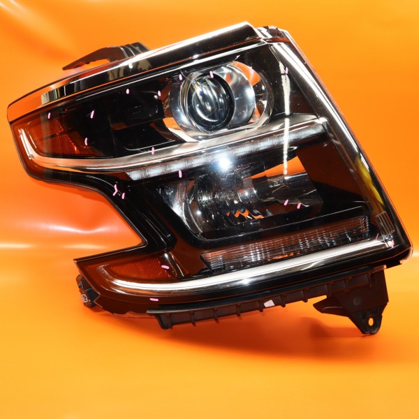 Passenger Right Headlight Assembly For Chevy Malibu 2016-2018 – Halogen, Black Housing, Clear Lens