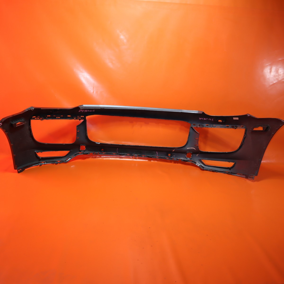 Evan-Fischer Front Passenger Side Bumper Bracket For Porsche Cayenne 2011-2017 – Direct Replacement