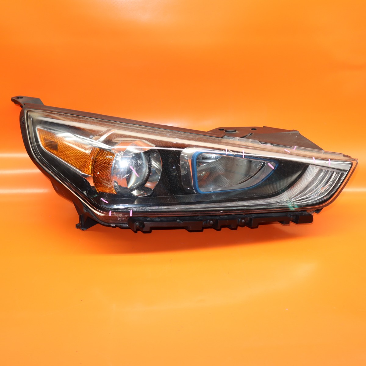 HYUNDAI IONIQ HEADLIGHT RIGHT PASSENGER 2017 2018 2019 HALOGEN OEM