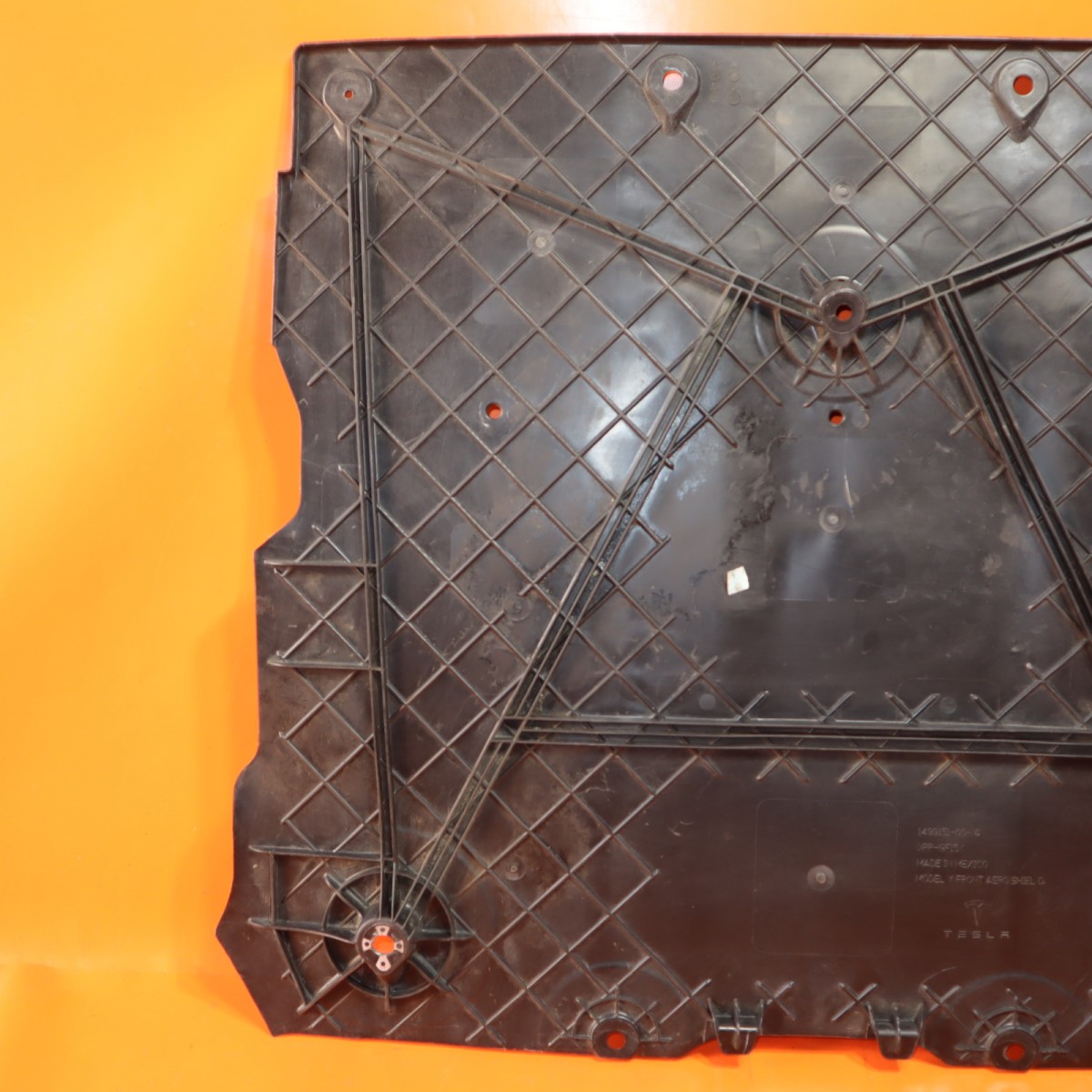 TESLA MODEL Y AERO SHIELD COVER FRONT 2020 2021 2022 149915100C OEM