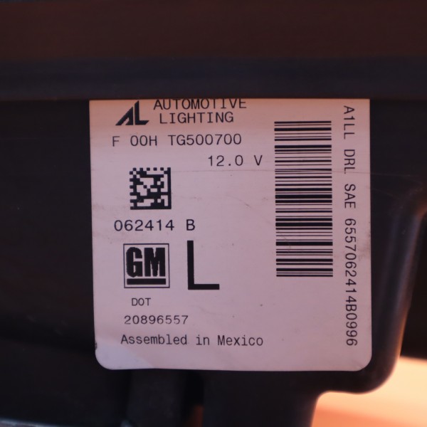 CADILLAC CTS FOG DAY TIME RUNNING LIGHT LEFT DRIVER 2015 2016 2017 2018