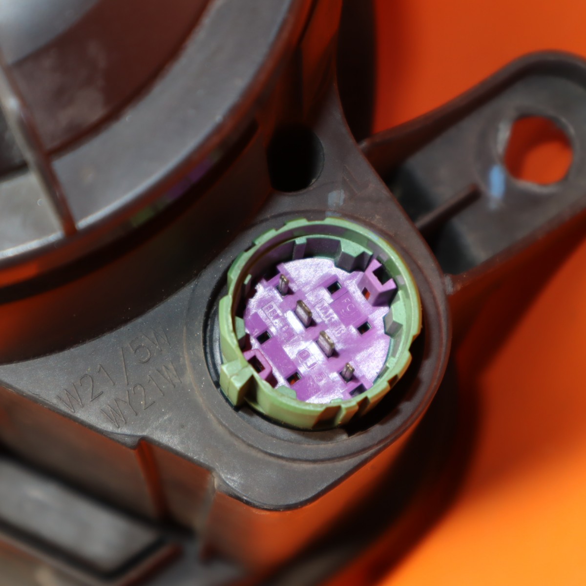 FIAT 500 FOG LIGHT RIGHT PASSENGER 2012 2013 2014 2015 2016 2017 05182460AA OEM