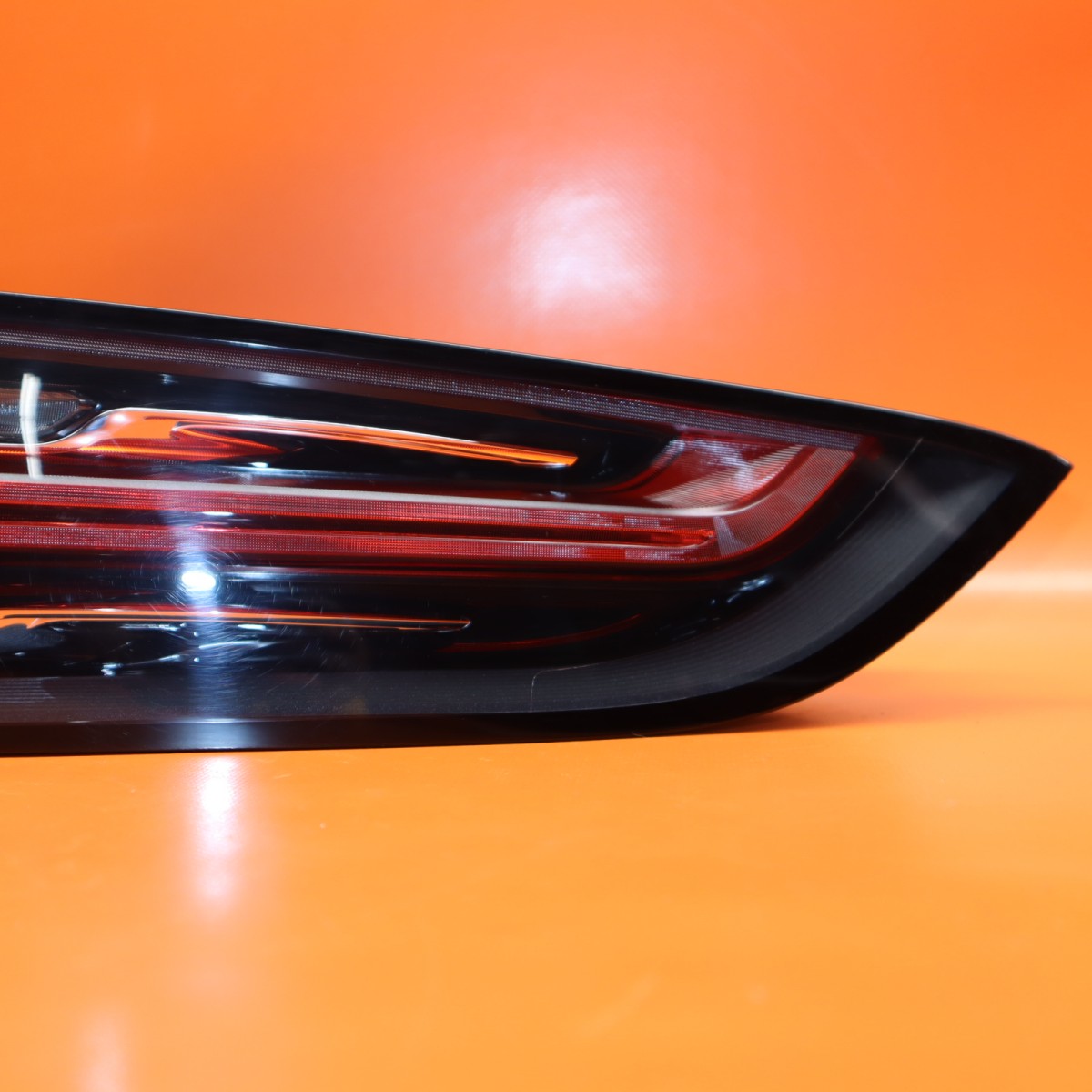 PORSCHE CAYENNE TAIL LIGHT RIGHT PASSENGER 2019 2020 2021 2022 23 LED