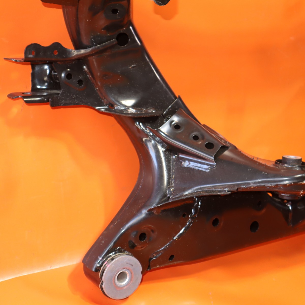 thumbnail image 2 of RD AutoParts Rear Subframe Cradle Carrier For Tesla Model Y 2017-2023 - Steel - Lifetime Warranty - OEM 1044580-00-C 2 of 6