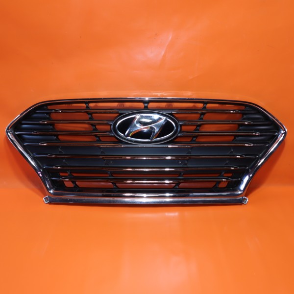 thumbnail image 2 of Mesh Grille Upgrade For 2018-2019 Hyundai Sonata Sport – Front Upper Chrome, 86350C2810 2 of 4