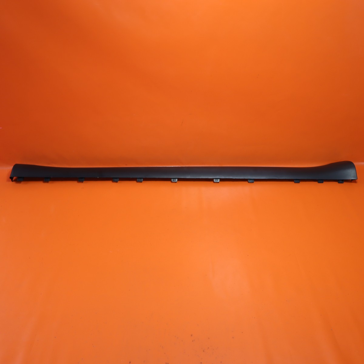 TESLA MODEL Y ROCKER MOLDING LEFT 2020 2021 2022 2023 TEXTURE 1497740