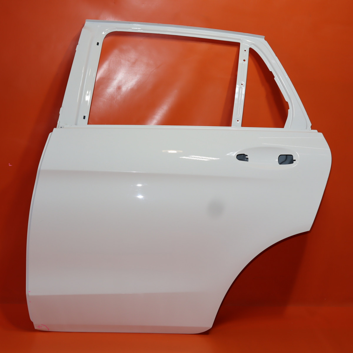 MERCEDES BENZ GLC300 DOOR LEFT REAR 2016 2017 2018 2019 2020 2022