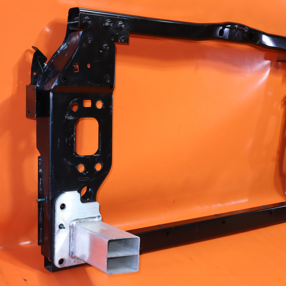 Evan-Fischer Radiator Support For 2019-2023 Jeep Cherokee Center - CH1225306, 68411365AB