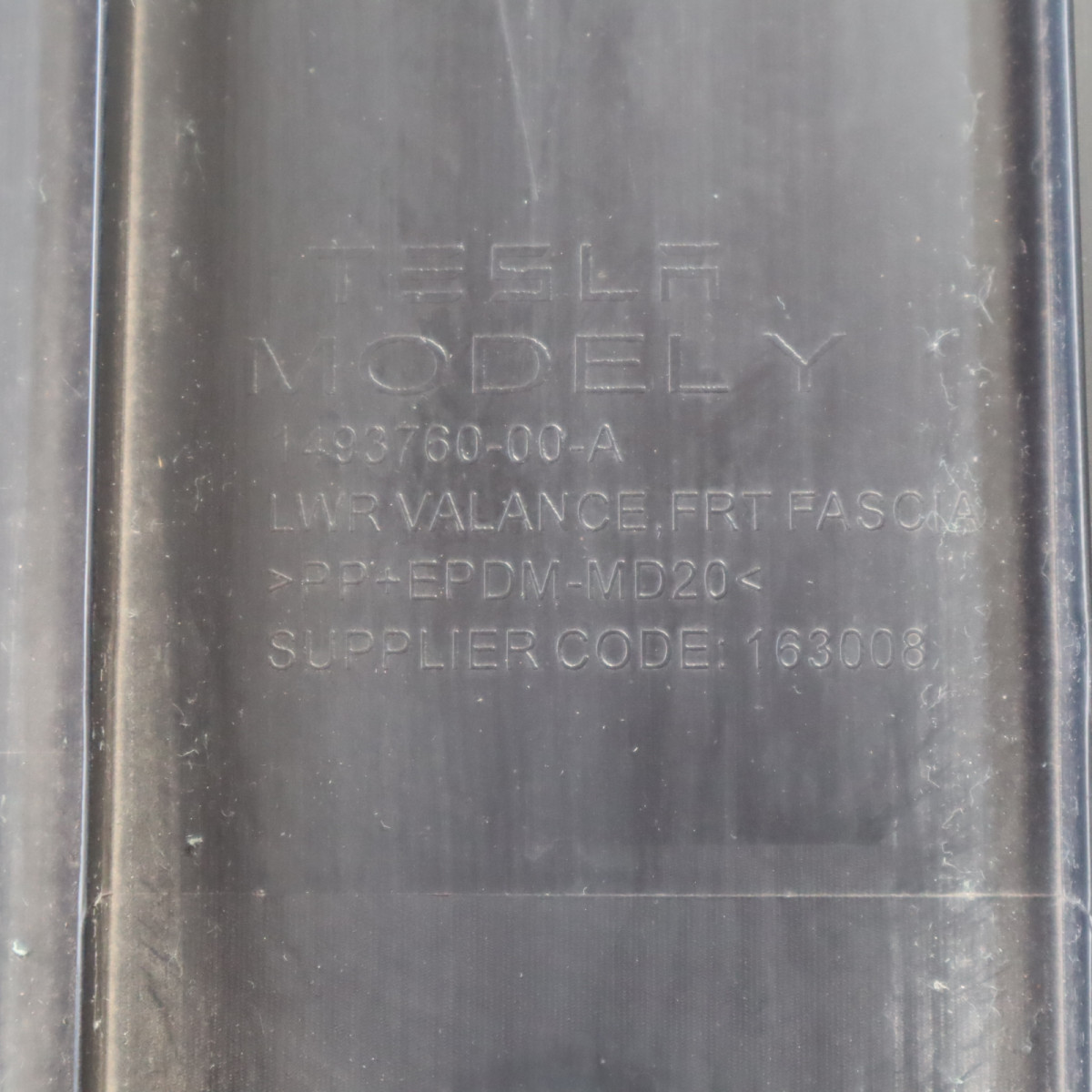 thumbnail interactive-video image 1 of Front Lower Splash Shield For Tesla Model 3 & Model Y (2020-2023) – Direct Replacement 1 of 3