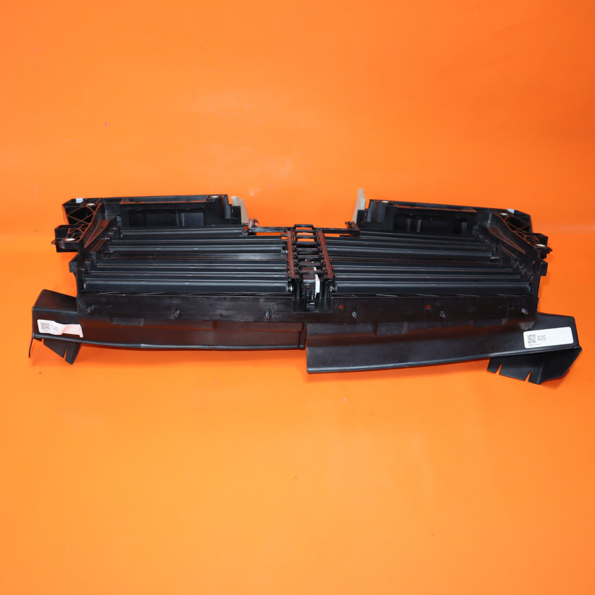 JEEP GRAND CHEROKEE GRILLE SHUTTER 2021 2022 68370525AC OEM