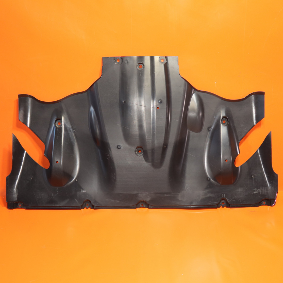 TESLA MODEL Y AERO SHIELD REAR 2020 2021 2022 2023 1622741000B OEM