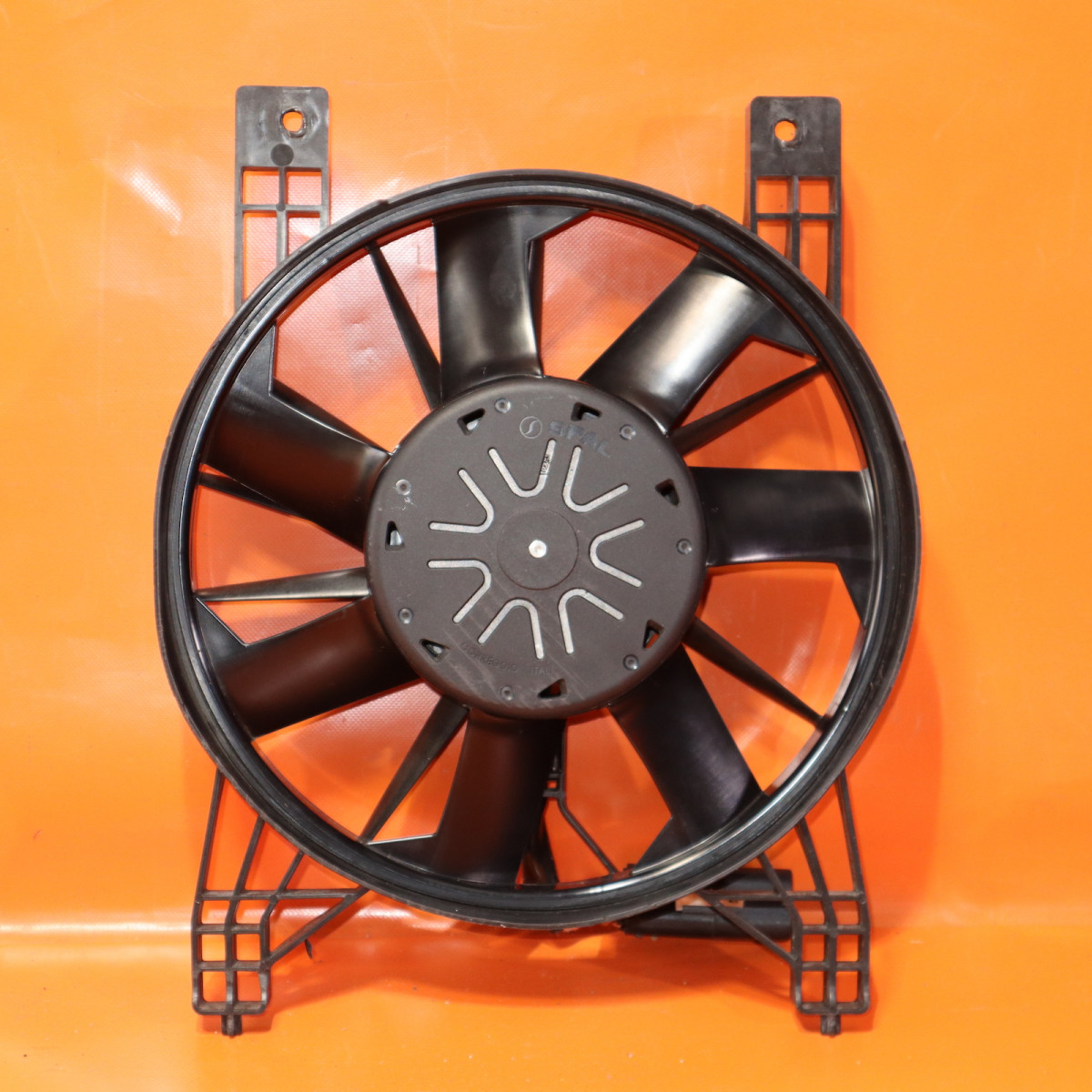 CHEVROLATE CORVETTE ENGINE COOLING FAN 2021 2022 84910709 OEM