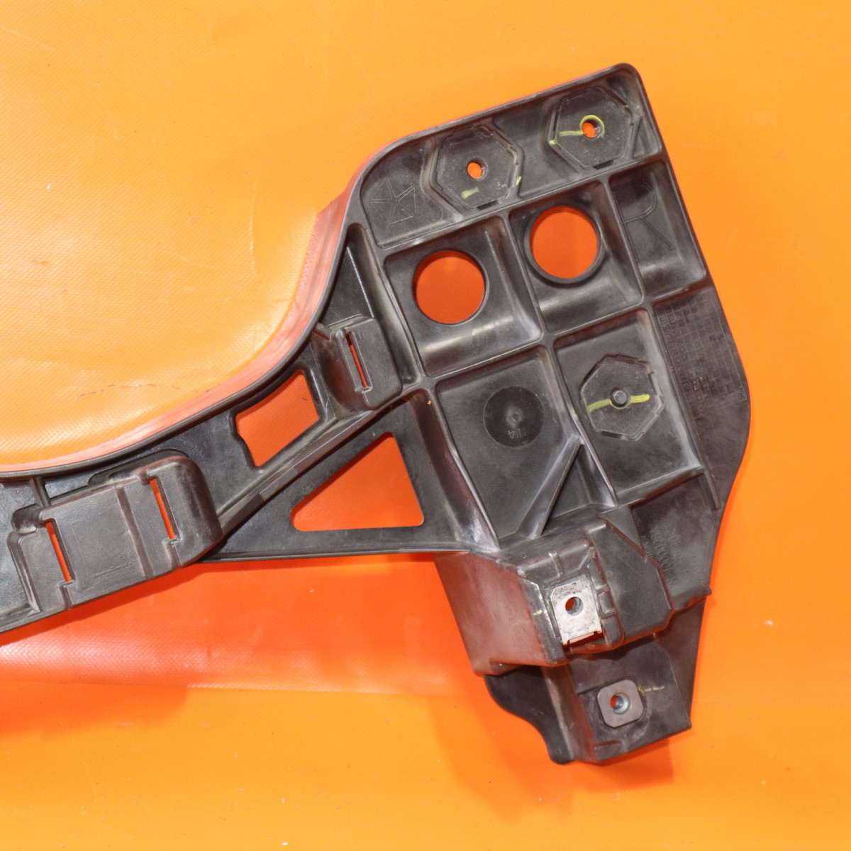 All Autoparts Express Radiator Support Bracket – Driver Side – Fits 2013-2018 Dodge Ram – OE Replacement